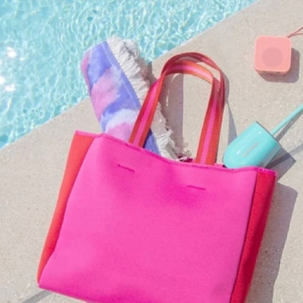 NWT Summersalt Neoprene Beach Tote in Pink/Red
